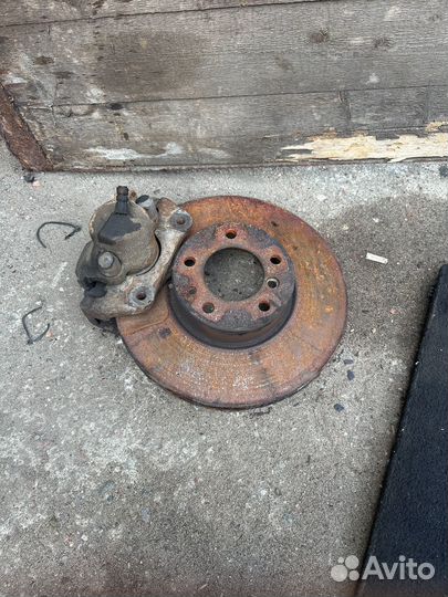 Диск тормозной + суппорт 2