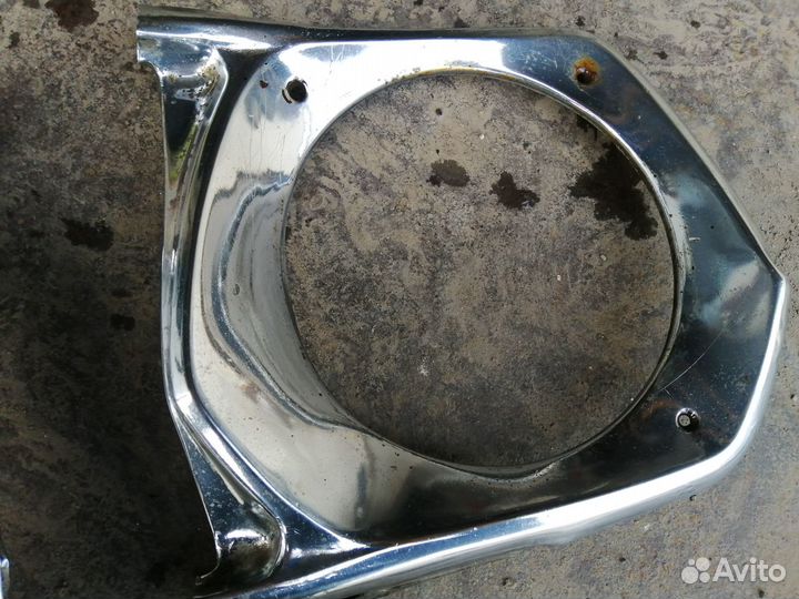 Накладки фар газ 24