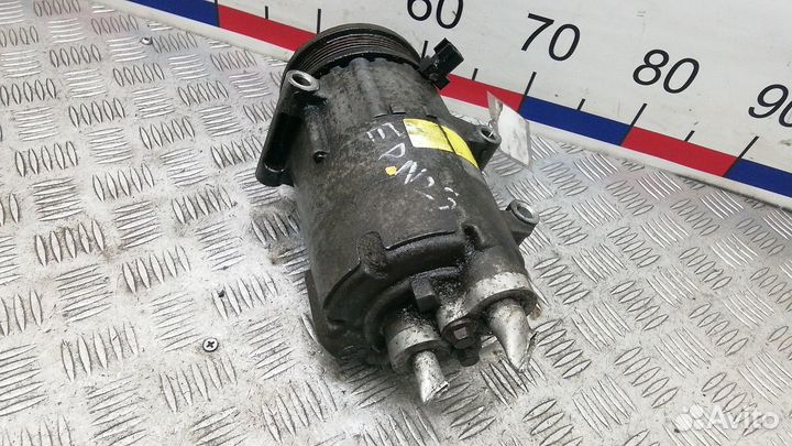 Компрессор системы кондиционирования Ford Mondeo