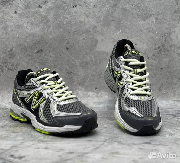 Кроссовки New balance 860 v2