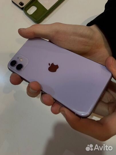 iPhone 11, 64 ГБ