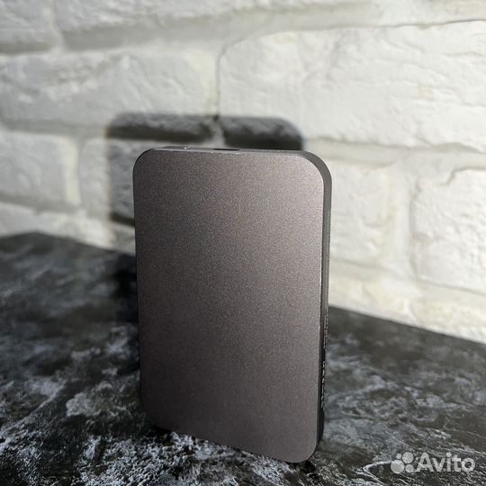 Повербанк для iPhone