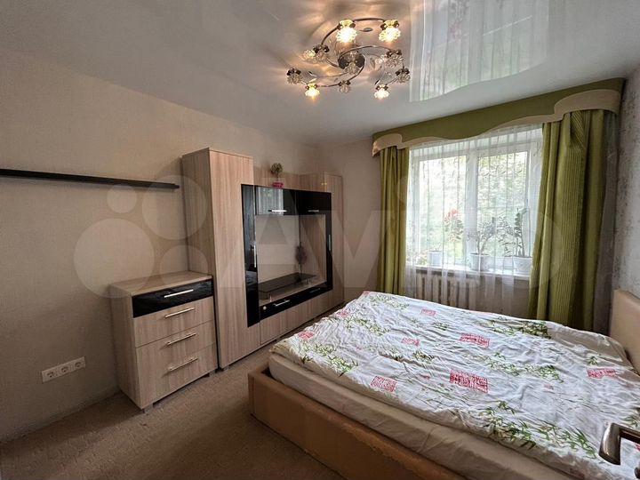 2-к. квартира, 52 м², 2/5 эт.