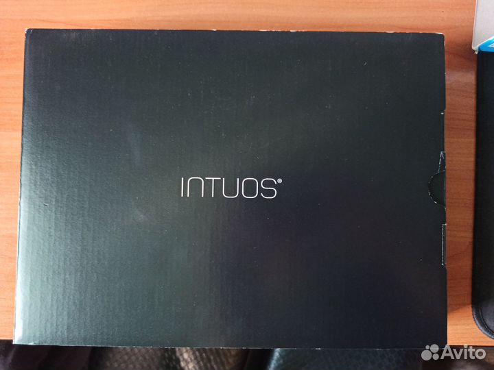 Графический планшет Wacom Intuos Pen & Touch