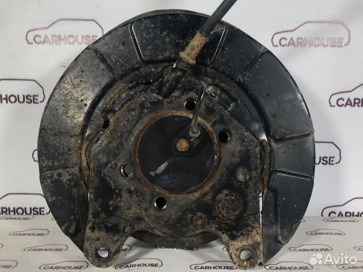 Кулак поворотный задний правый Mitsubishi Lancer X