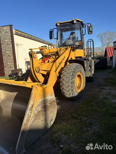 Фронтальный погрузчик Lonking CDM835, 2020