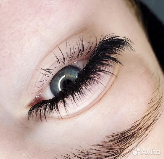 Обучение наращиванию ресниц