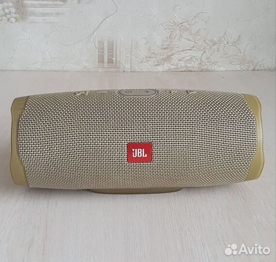 Колонка jbl charge 4