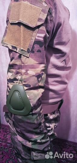 Тактический боевой костюм