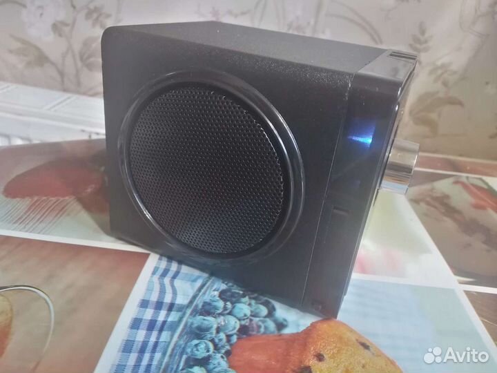 Портативная колонка с блютуз, USB, 6вт,до 5часов