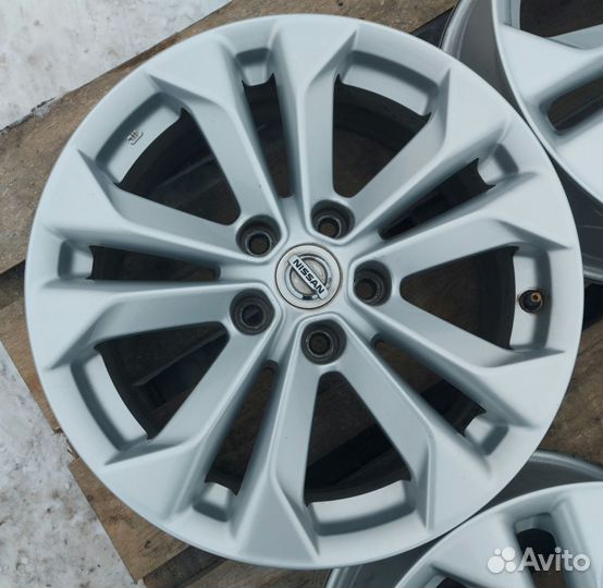 Nissan X-Trail T32 2017 Ориг R17 5x114.3 ET45 7J