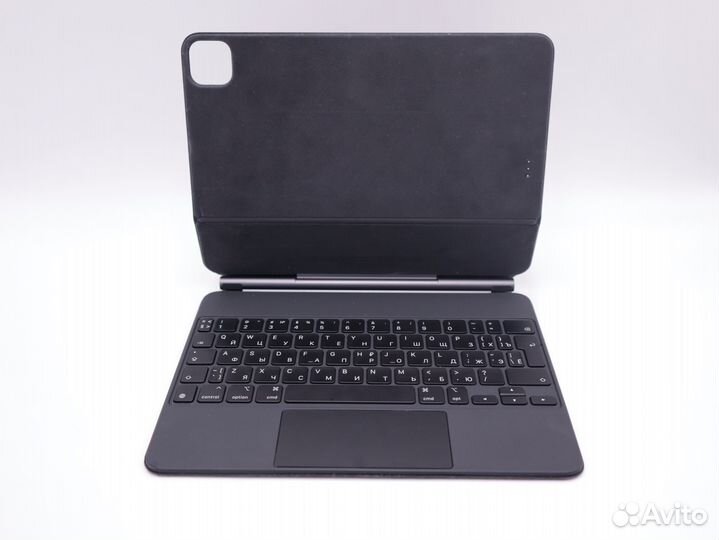 Apple magic keyboard iPad pro 11