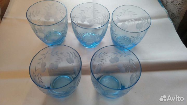 Рюмки фужеры цветное стекло