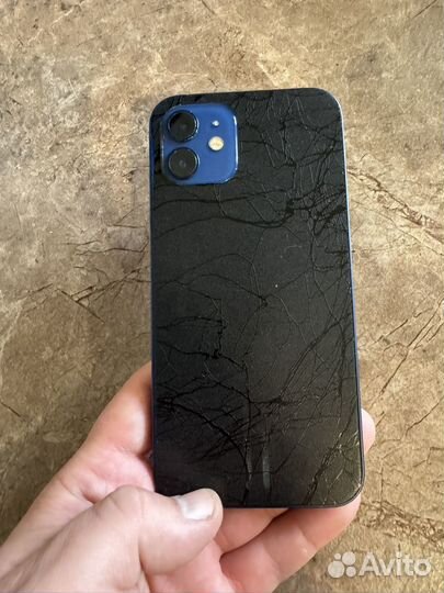 iPhone 12, 64 ГБ