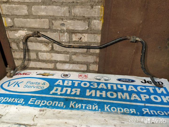 Стабилизатор передний Volkswagen Golf 19E 1988