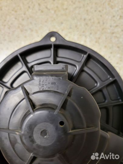 Моторчик печки Kia Carnival