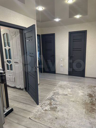 3-к. квартира, 65 м², 5/5 эт.