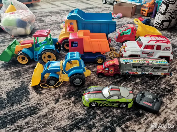 Игрушки для мальчика