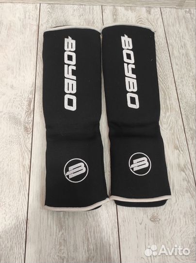 Защита для ног единоборства