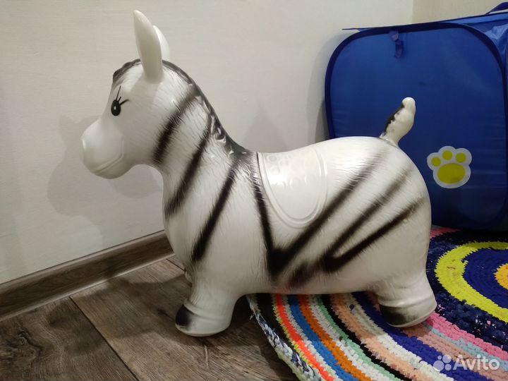 Попрыгун надувной