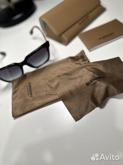 Очки burberry женские