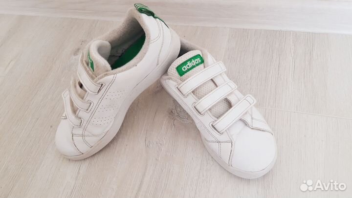 Кроссовки adidas р34