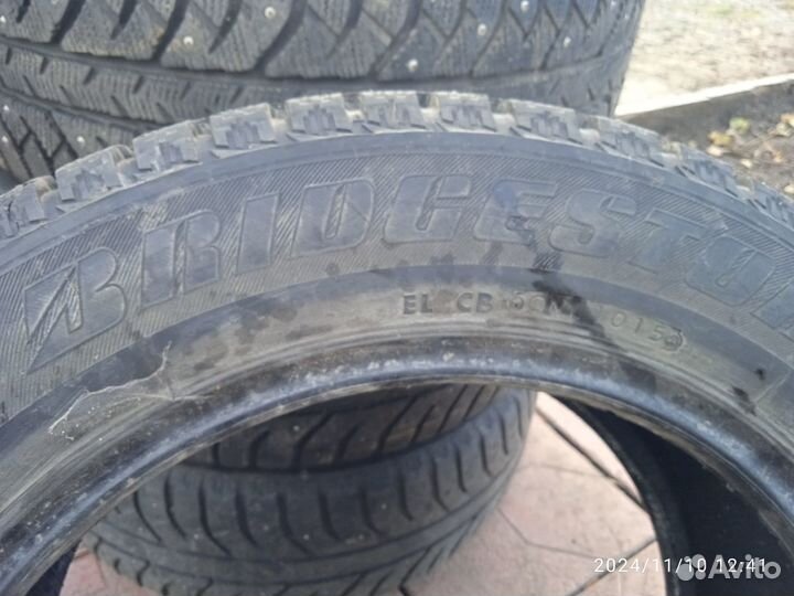 Bridgestone Ice Cruiser 7000 195/60 R15 88T