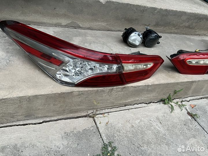 Задние Стопы на камри 70