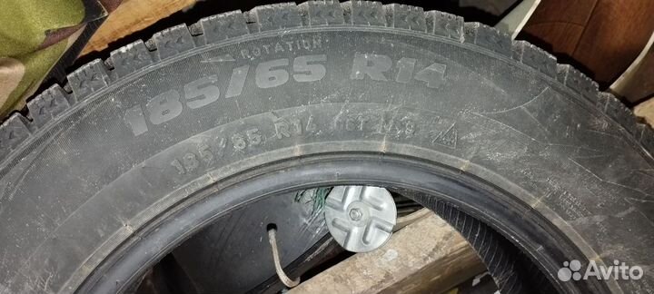 Pirelli Formula Ice 185/65 R14 и 185/65 R14