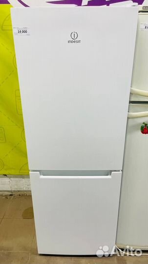 Холодильник Indesit отличном состоянии