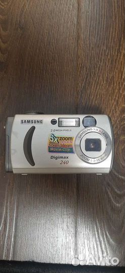 Компактный фотоаппарат