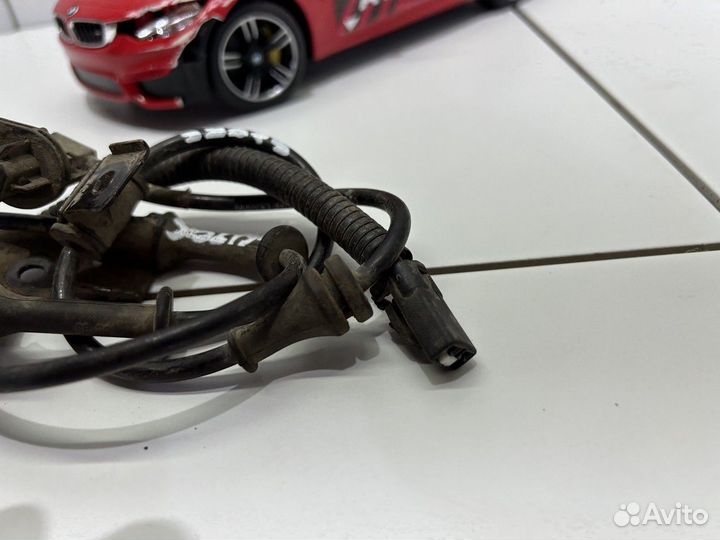 Датчик ABS передний левый (Hyundai Solaris)