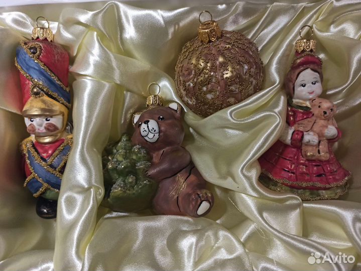 Елочные игрушки Ирена