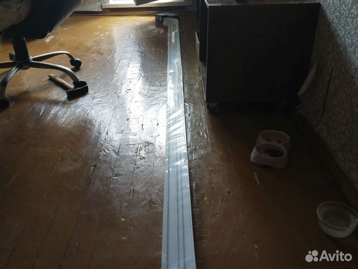 Карниз трёхрядный новый