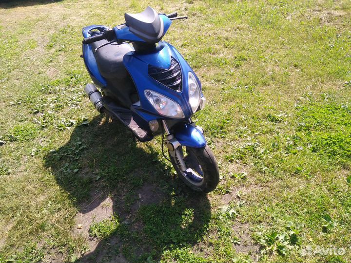 Скутер 80 сс