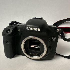 Фотоаппарат Canon EOS 7D Body, объектив и сумка