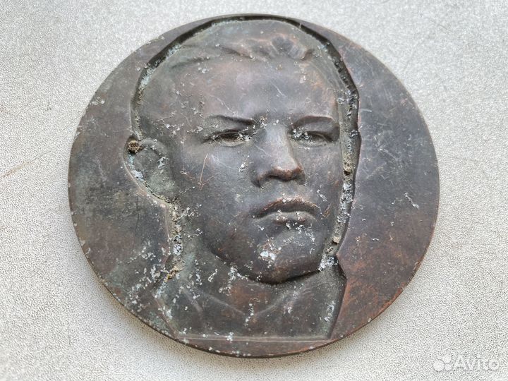 Ленин молодой