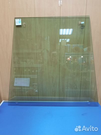 Стекло лобовое sdlg LG933