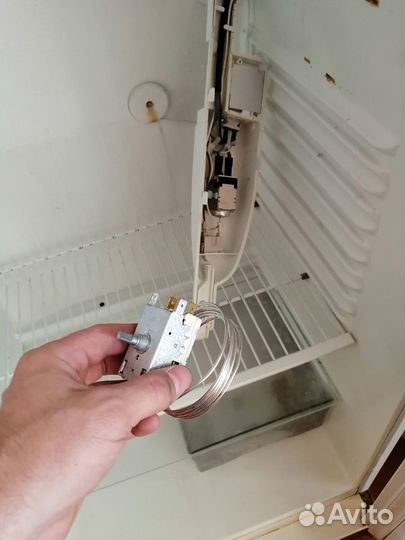 Ремонт холодильников Ремонт стиральных машин