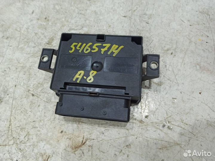 Блок управления стояночным тормозом 4H0907801E