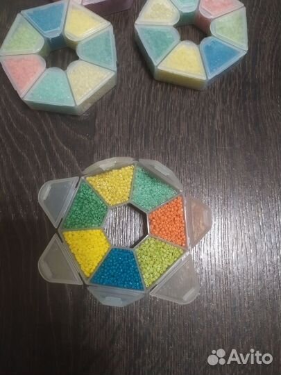 Бисер 12/0 7 цветов