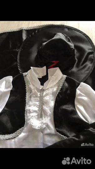 Новогодний костюм зорро