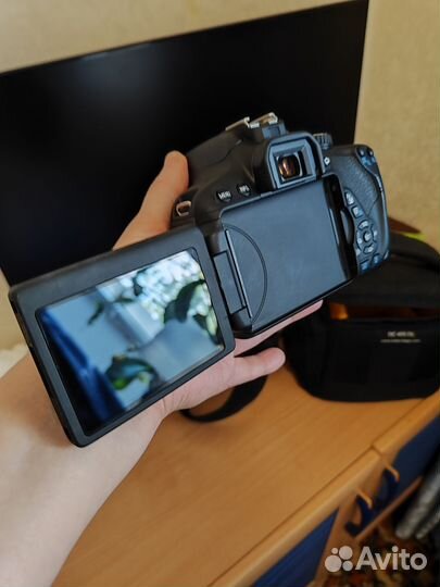 Зеркальный фотоаппарат canon eos 650d