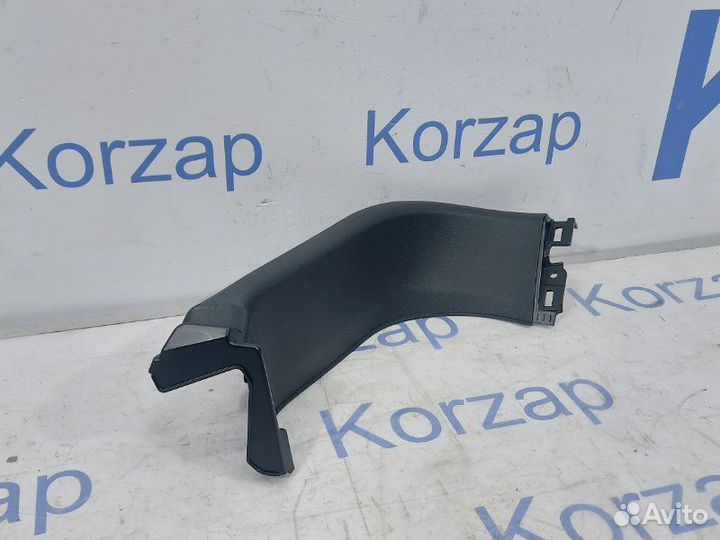 Обшивка крышки багажника правая Exeed Vx M36T 2022