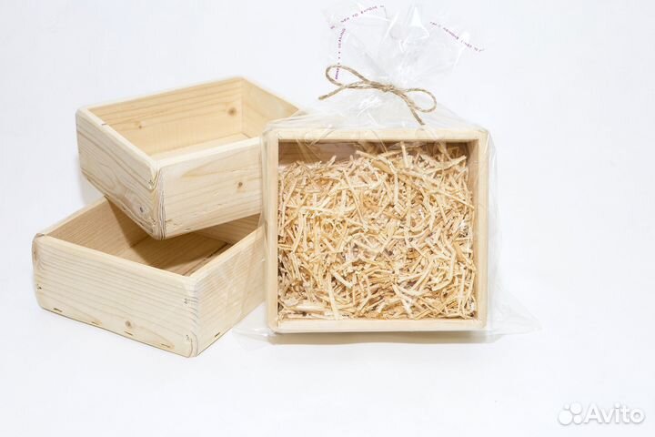 Ящик деревянный подарочный