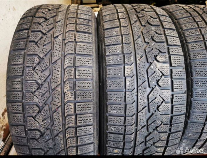 Kumho I'Zen RV Asymmetric 255/55 R18 109H