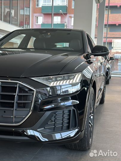 Audi Q8 3.0 AT, 2022, 5 км