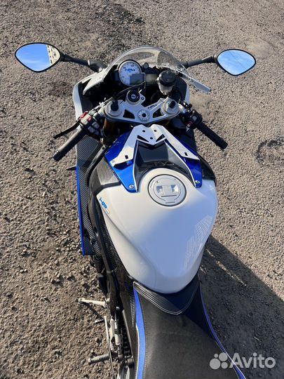 Bmw hp4, s1000rr competition