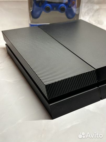 Sony PS4 500GB + Новый геймпад