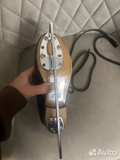 Коньки фигурные